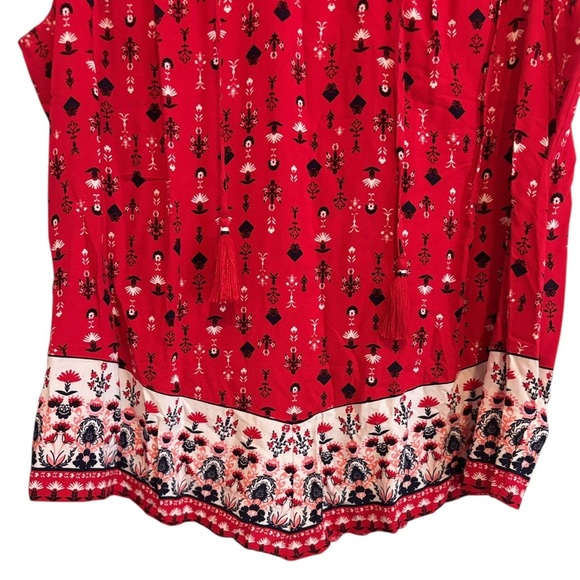 Westport Red, White, and Navy Sleeveless Blouse Size 2X - Picture 4 of 9